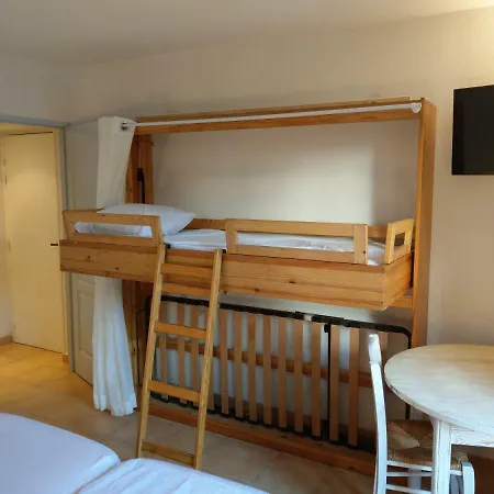 Apartment Les Alberes Asclepieia Ragnar